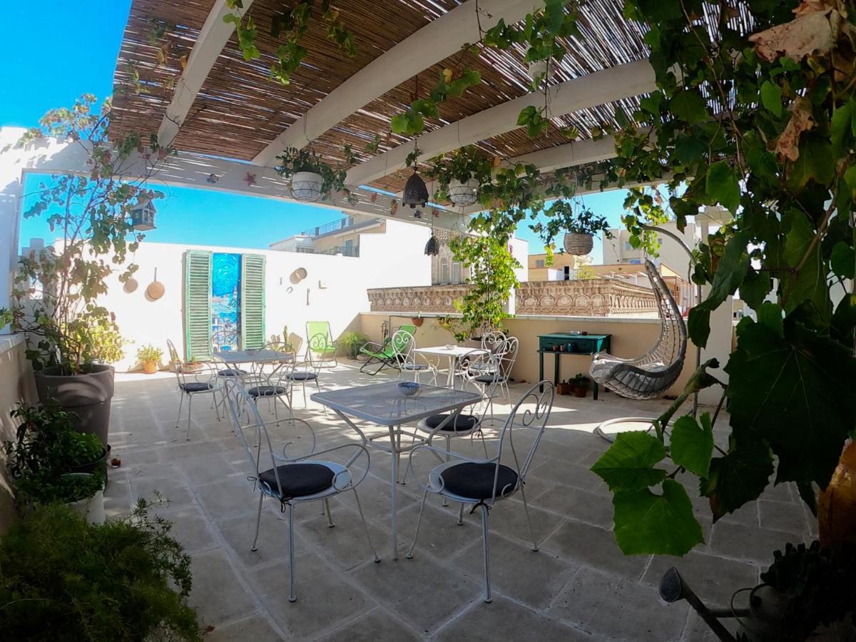 Palazzo Cesare - Monopoli Apartment Exterior photo
